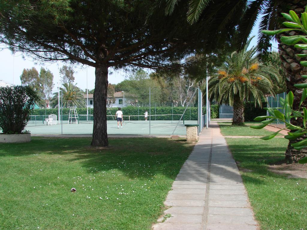 Hotel La Buca Del Gatto Marina di Cecina Exterior photo